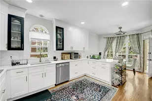 2710 Abbottswell Dr, Alpharetta, GA 30022 - Photo 11