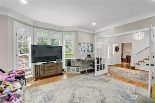 2710 Abbottswell Dr, Alpharetta, GA 30022 - Photo 5