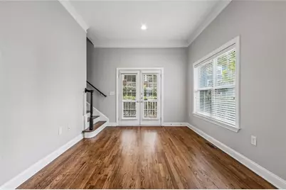 279 Carlyle Park Drive, Atlanta, GA 30307 - Photo 9