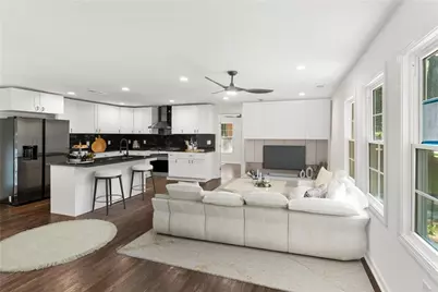 3406 Longleaf Drive, Decatur, GA 30032 - Photo 5