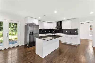 3406 Longleaf Drive, Decatur, GA 30032 - Photo 11