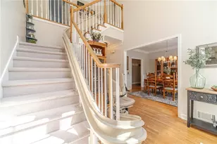 1360 Providence Dr, Lawrenceville, GA 30044 - Photo 9