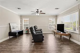 63 Willow Dr E, Newnan, GA 30263 - Photo 3