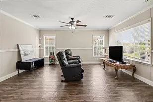 63 Willow Dr E, Newnan, GA 30263 - Photo 3