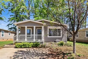 63 Willow Dr E, Newnan, GA 30263 - Photo 1