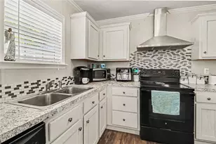 63 Willow Dr E, Newnan, GA 30263 - Photo 7