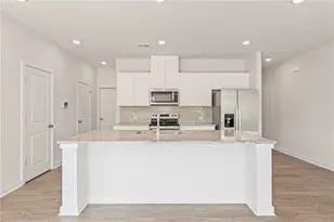 2837 Bullfrog Ln, Gainesville, GA 30507 - Photo 5
