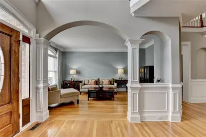 2082 Sugarstone Drive, Lawrenceville, GA 30043 - Photo 11