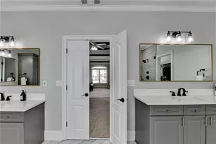 2082 Sugarstone Dr, Lawrenceville, GA 30043 - Photo 45