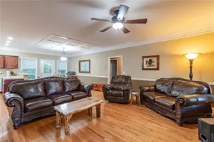 2208 Clarendon Ct, Conyers, GA 30012 - Photo 7