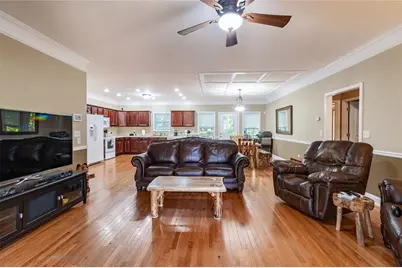 2208 Clarendon Court, Conyers, GA 30012 - Photo 5