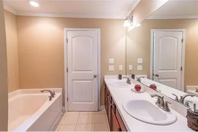 2208 Clarendon Court, Conyers, GA 30012 - Photo 21
