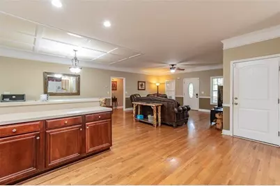 2208 Clarendon Court, Conyers, GA 30012 - Photo 15