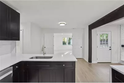 1992 Graystone Parkway, Grayson, GA 30017 - Photo 9