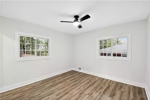 2563 Lancaster Dr, Atlanta, GA 30344 - Photo 17