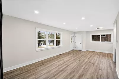 2563 Lancaster Drive, Atlanta, GA 30344 - Photo 7