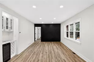 2563 Lancaster Dr, Atlanta, GA 30344 - Photo 9