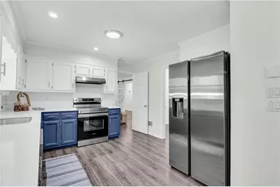 2203 Meadow Drive, Snellville, GA 30078 - Photo 11