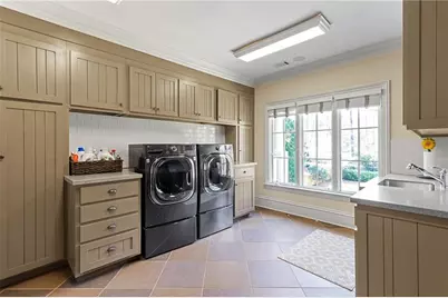 70 W Brookhaven Drive NE, Atlanta, GA 30319 - Photo 43