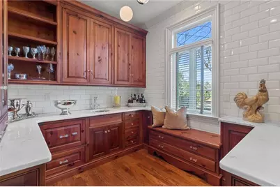 70 W Brookhaven Drive NE, Atlanta, GA 30319 - Photo 13