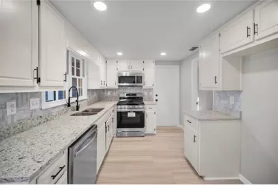 4629 Dogwood Farms Drive, Decatur, GA 30034 - Photo 15