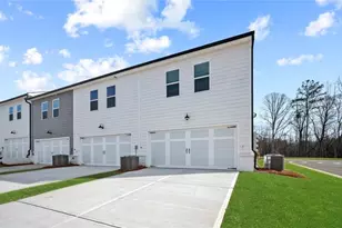 340 Sound Cir, Stockbridge, GA 30281 - Photo 3