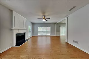 2926 Cottesford Way SE, Smyrna, GA 30080 - Photo 3