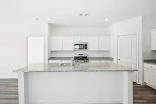 58 Crescent Blvd, Carrollton, GA 30116 - Photo 5