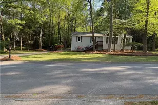 510 Magnolia Dr, Woodstock, GA 30188 - Photo 3