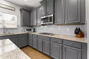 705 Lilac Mist Dr, Loganville, GA 30052 - Photo 17