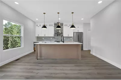 5719 Calm Valley, Flowery Branch, GA 30542 - Photo 9