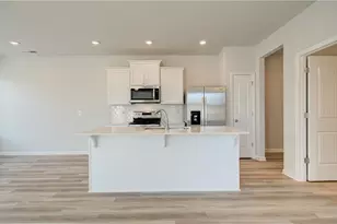 248 Sanctuary Dr, McDonough, GA 30253 - Photo 7