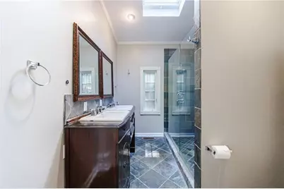 2311 Pembrook Place, Atlanta, GA 30324 - Photo 37