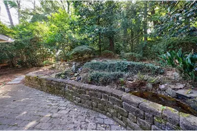 2311 Pembrook Place, Atlanta, GA 30324 - Photo 5