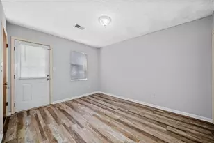 341 W Griffin St, Dallas, GA 30132 - Photo 9