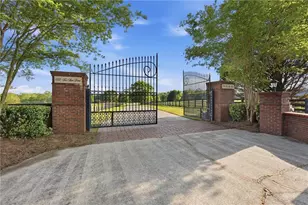 1202 Hodges Cir, Mansfield, GA 30055 - Photo 11