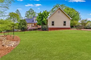 214 Chandler Walk, Loganville, GA 30052 - Photo 61