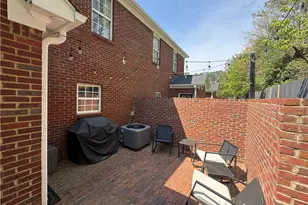 716 Manor Way, Cartersville, GA 30120 - Photo 3