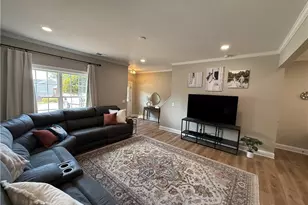 716 Manor Way, Cartersville, GA 30120 - Photo 7