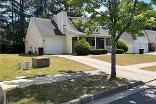 306 Breeze Mdw, Fairburn, GA 30213 - Photo 1