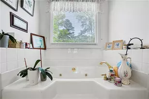 1329 Saxony Dr SE, Conyers, GA 30013 - Photo 27