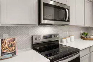 348 Sound Cir, Stockbridge, GA 30281 - Photo 17