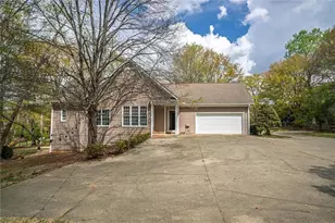 5045 Union Hill Rd, Alpharetta, GA 30004 - Photo 43