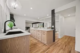 2433 Helmsdale NE, Atlanta, GA 30345 - Photo 11