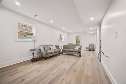 2433 Helmsdale NE, Atlanta, GA 30345 - Photo 27