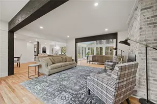 2433 Helmsdale NE, Atlanta, GA 30345 - Photo 15