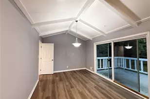 3293 Valleydale Dr SW, Atlanta, GA 30311 - Photo 9
