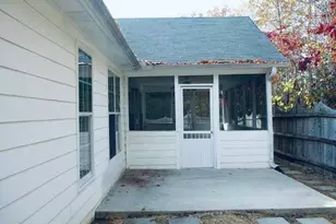 1118 Low Water Way, Lawrenceville, GA 30045 - Photo 17