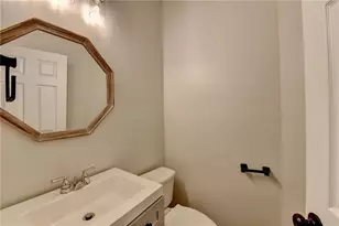 6670 Island Point Dr, Buford, GA 30518 - Photo 19