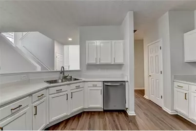 6670 Island Point Drive, Buford, GA 30518 - Photo 23